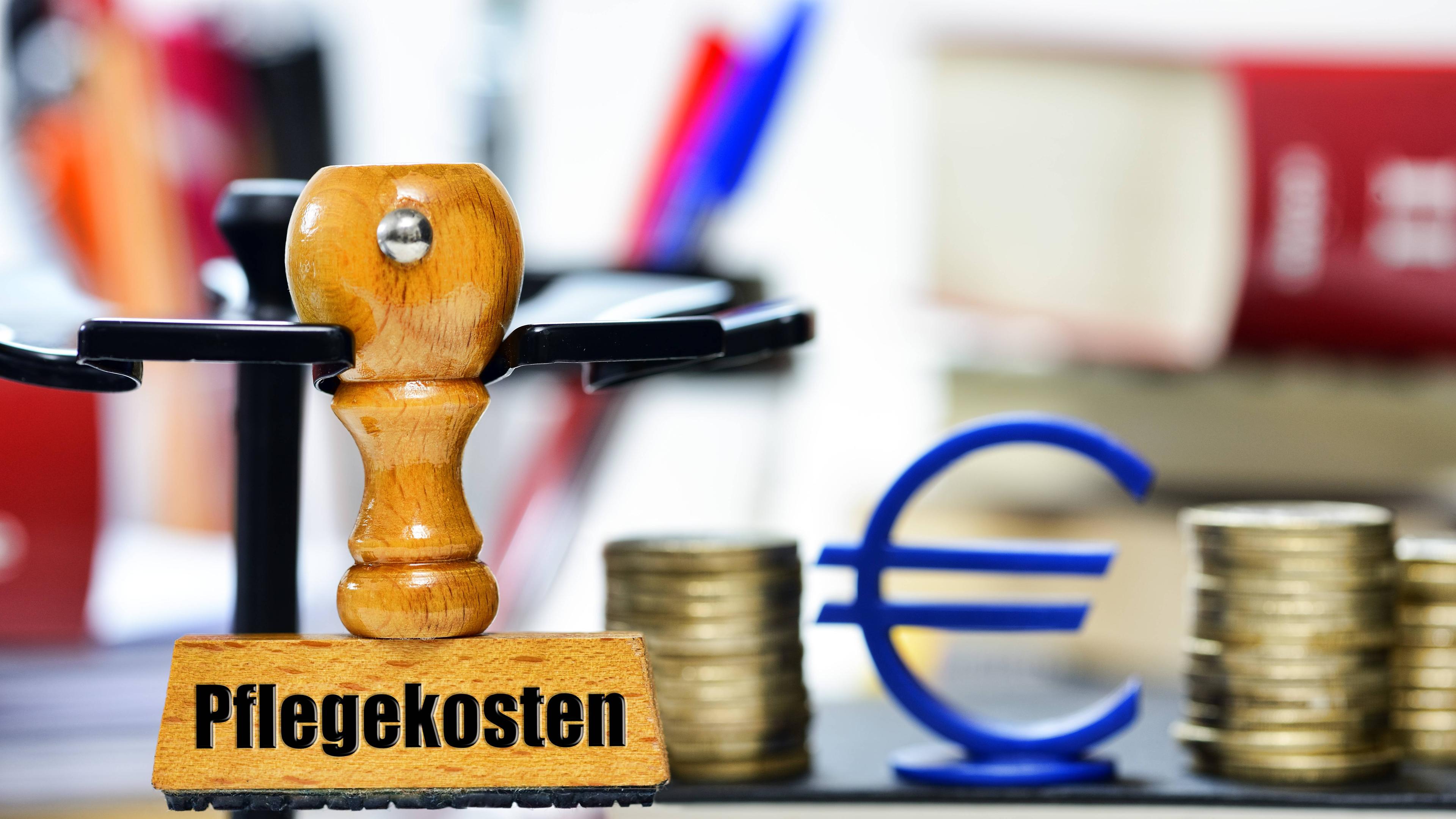 Stempel mit der Aufschrift Pflegekosten
